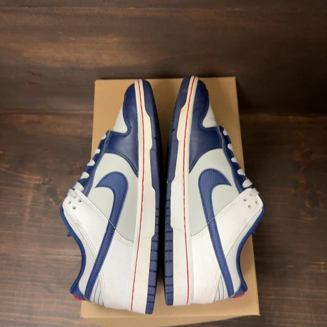 Nike Dunk Low EMB NBA 75th Anniversary Brooklyn Nets Size 9 (Pre-Owned) - Image 6