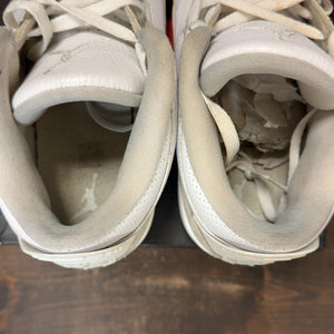 Jordan 3 Retro Pure White (2018) Size 11 (Pre-Owned) - aux