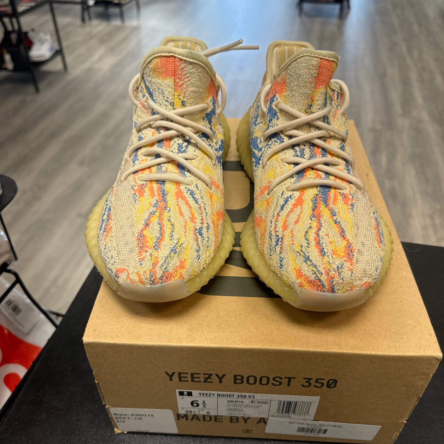 MX Oat Yeezy 350 (USED)