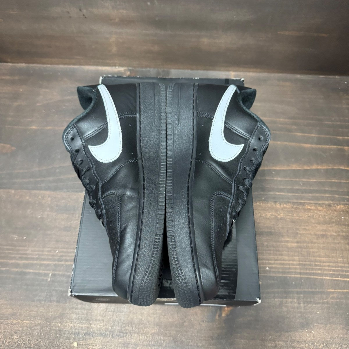 Nike Air Force 1 Low Supreme Black White - Image 4