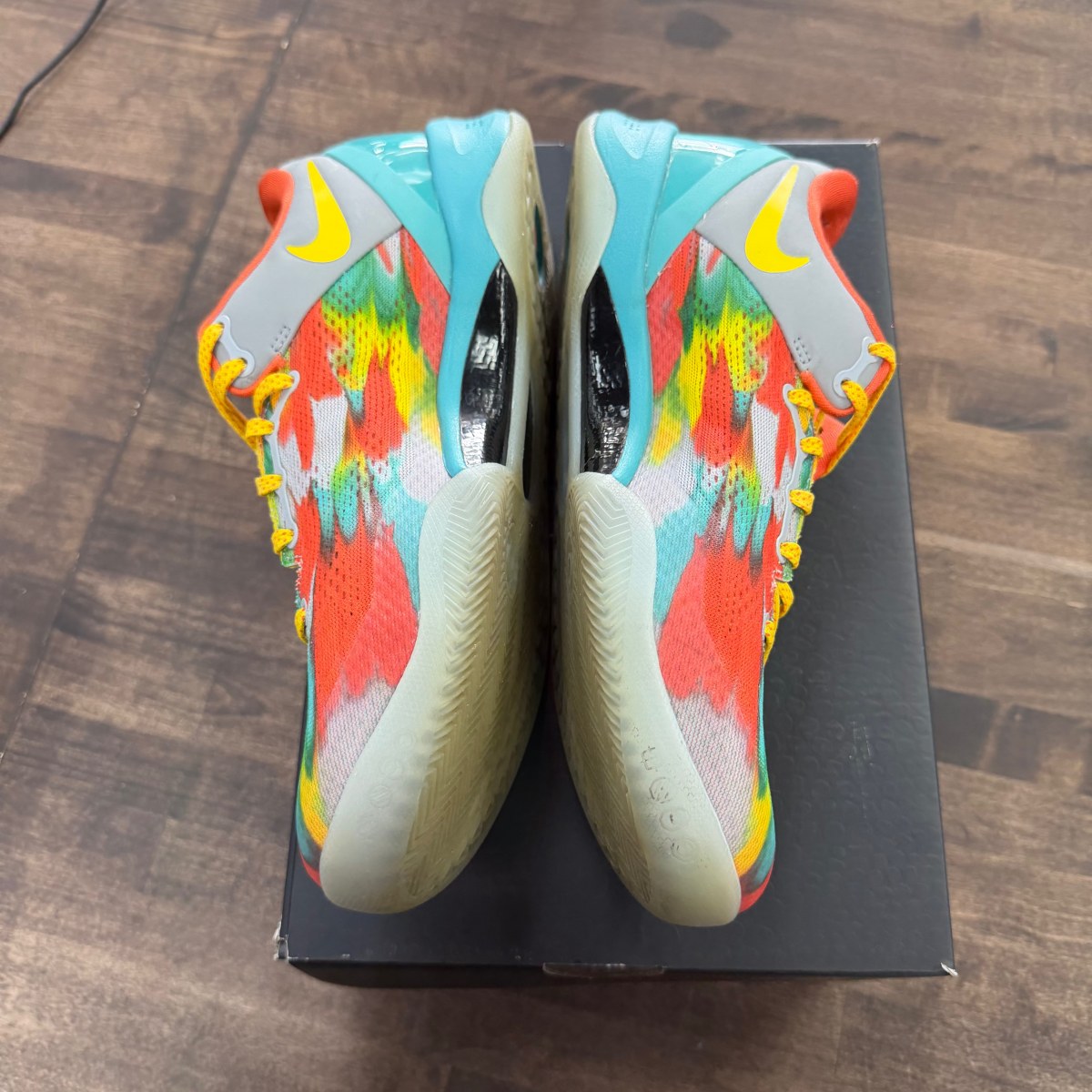 Nike Kobe 8 Protro Venice Beach (2024) - Image 4