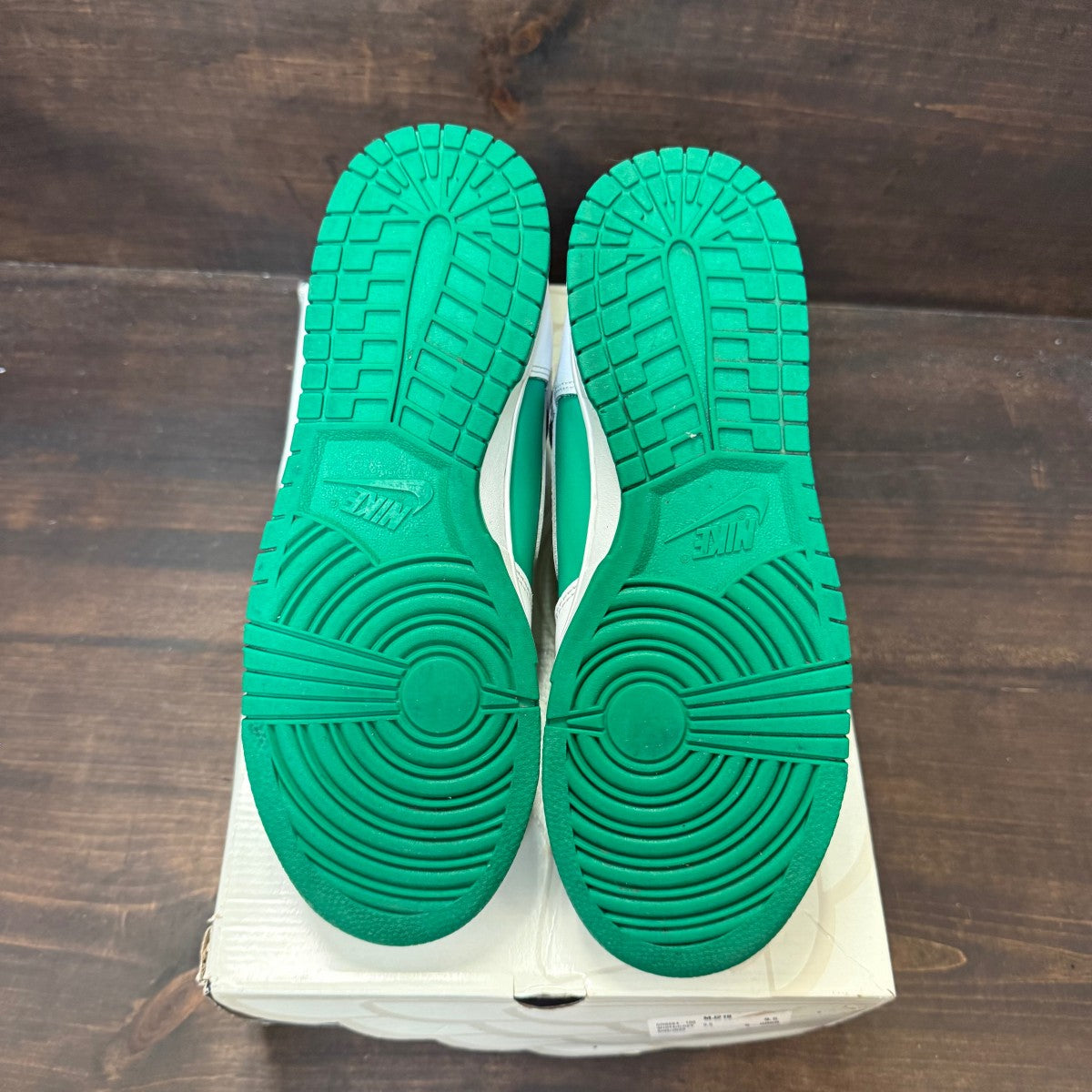 Nike Dunk High Stadium Green White Size 9 (Pre-Owned) - Image 6