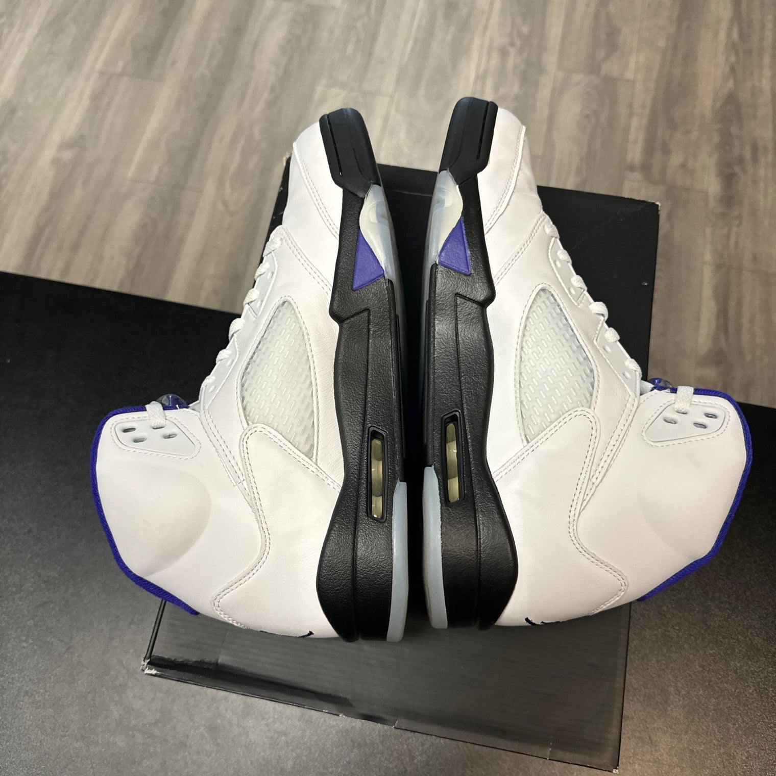 Dark Concord Jordan 5 Retro (Lightly Worn)