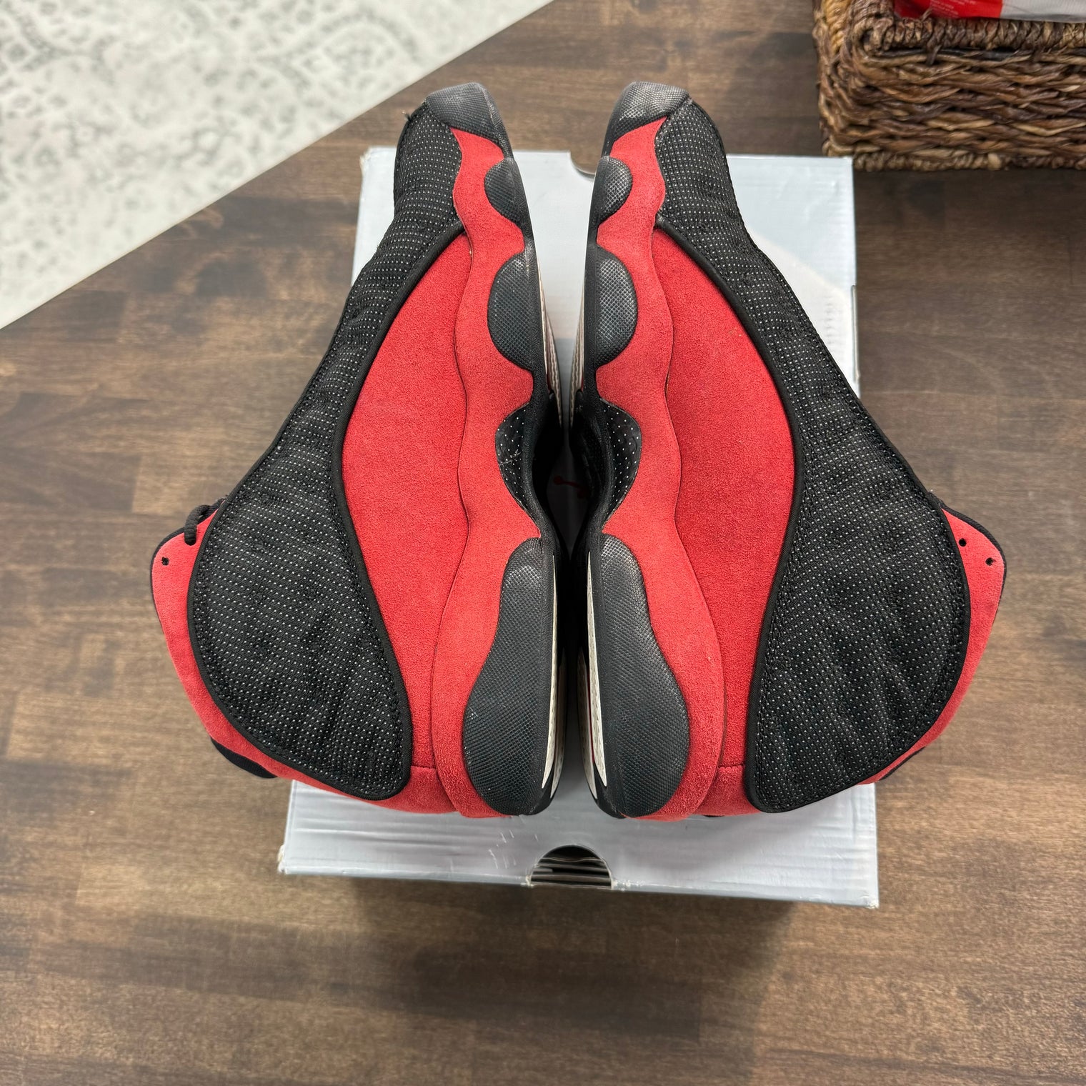 Bred Jordan 13 (USED,REPLACEMENT BOX)