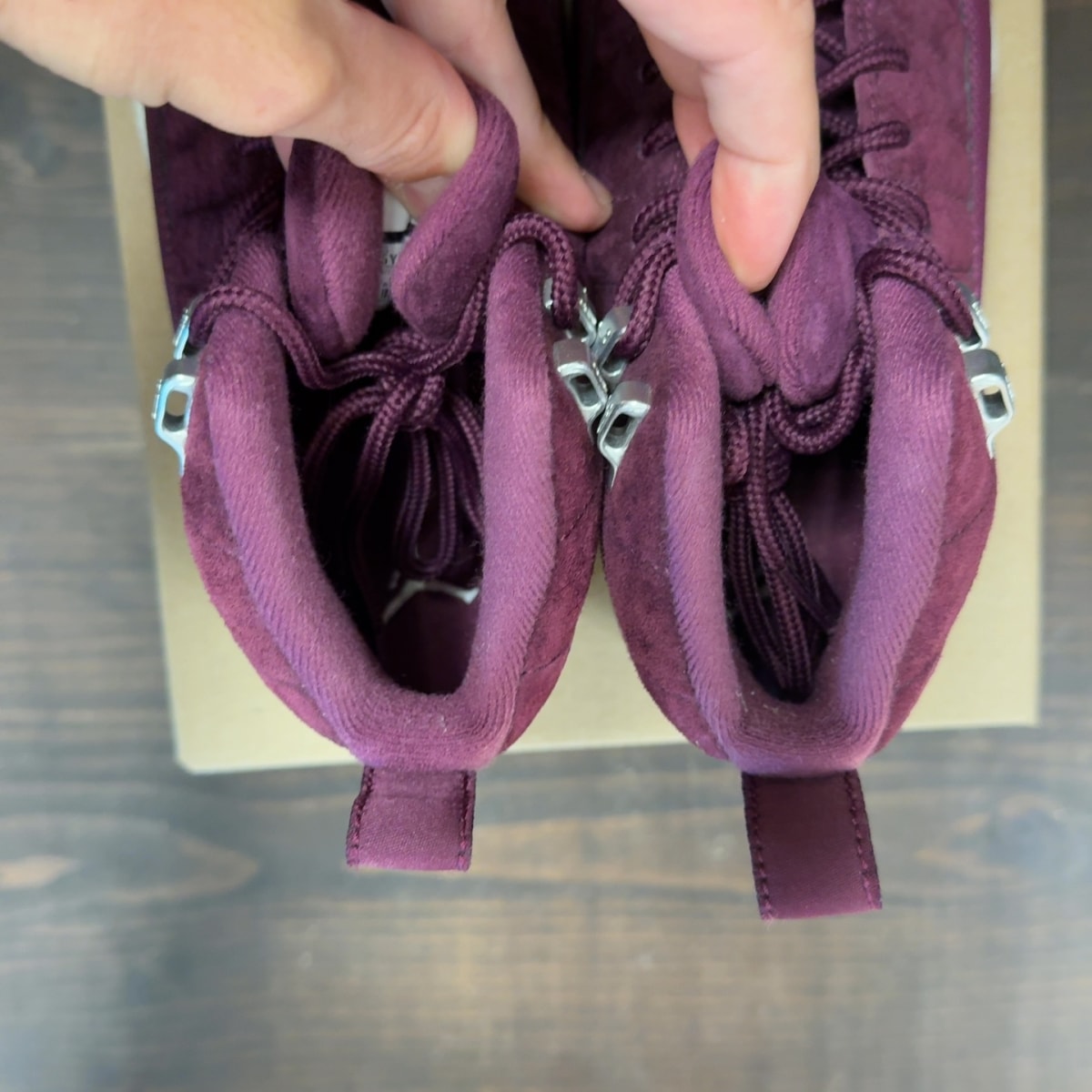 Jordan 12 Retro Bordeaux (GS) Size 5.5Y (Pre-Owned) - Image 6