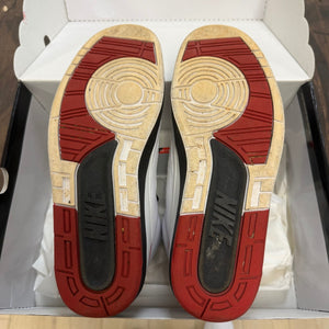 Jordan 2 Retro OG Chicago (2022) - Image 5