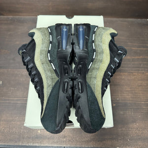 Nike Air Max 95 SP Undefeated Geo La Brea Medium Olive - Image 4