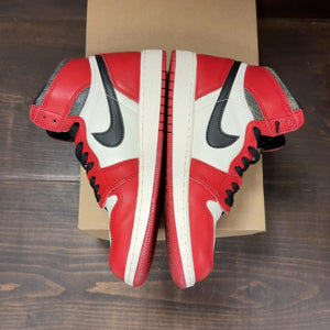 Jordan 1 Retro High OG Chicago Lost and Found (GS) Size 7Y (Pre-Owned) - aux
