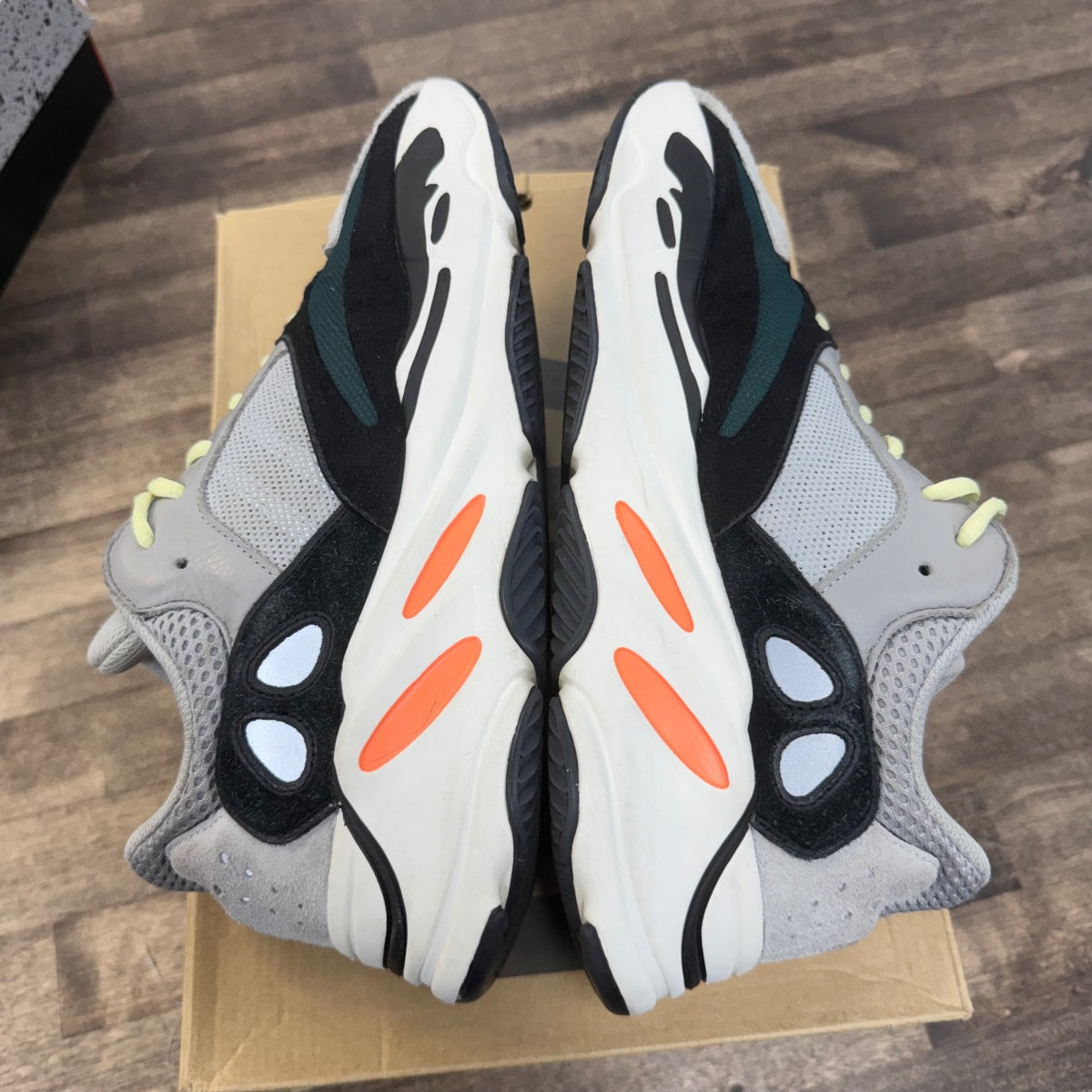 adidas Yeezy Boost 700 Wave Runner - Image 4
