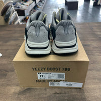 Wave Runner Yeezy 700 (USED)