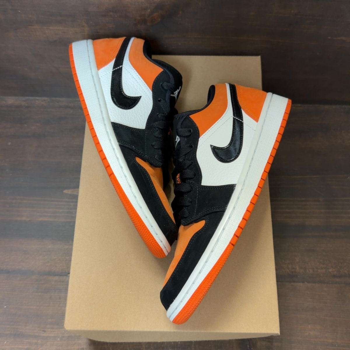 Jordan 1 Low Shattered Backboard Size 8 (Pre-Owned) - Image 2