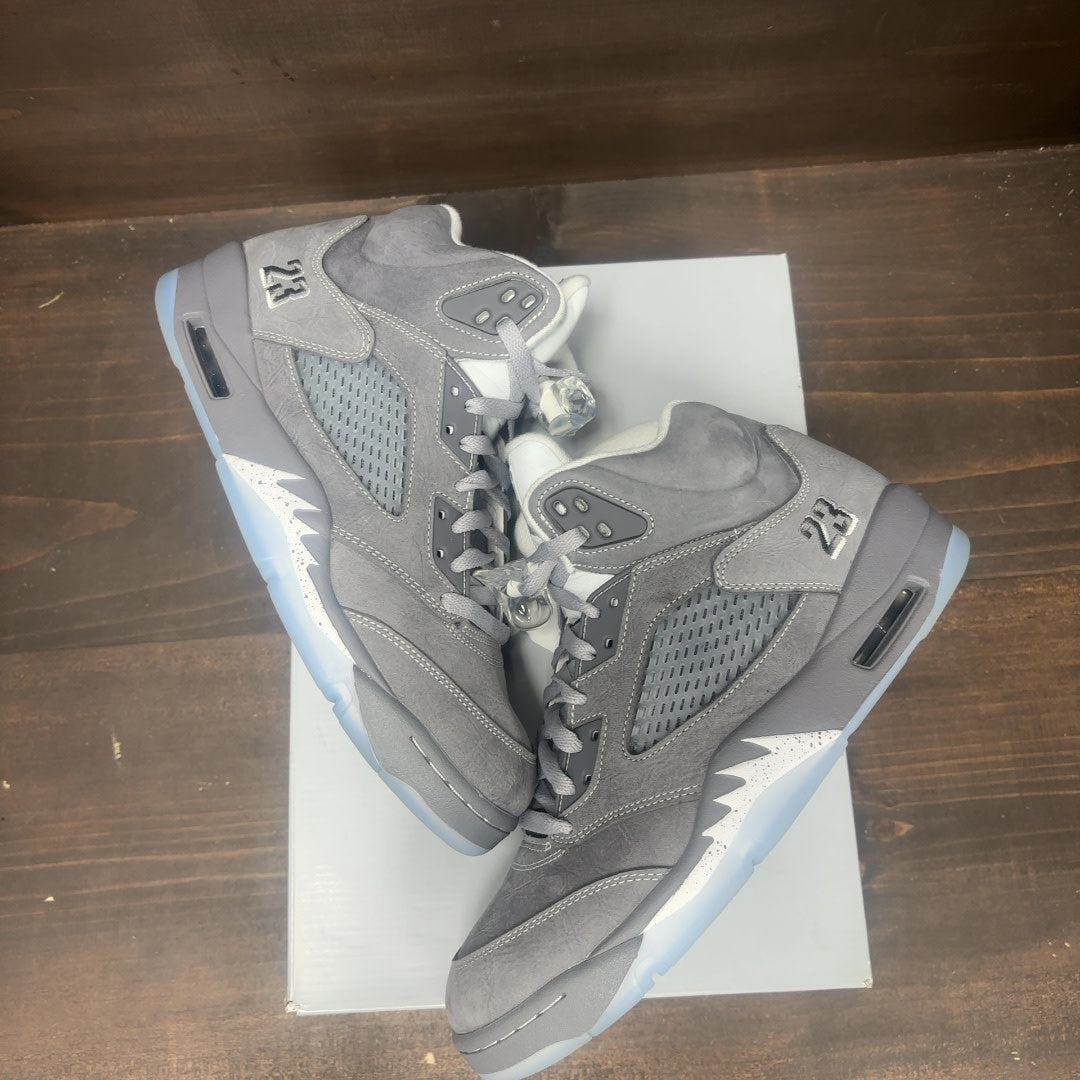 Jordan 5 Retro Wolf Grey (2026) - Image 2