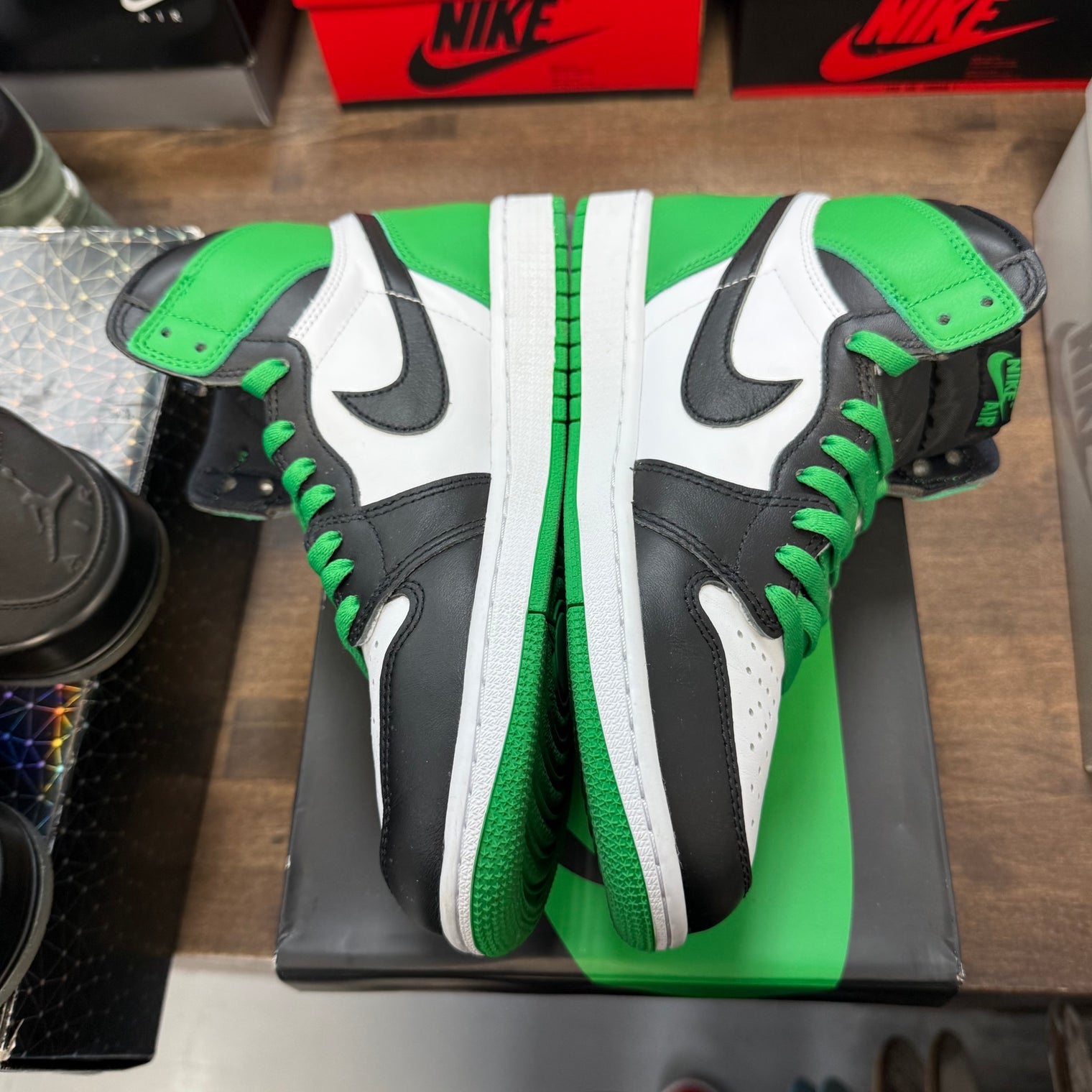 Lucky Green Jordan 1 High (USED)