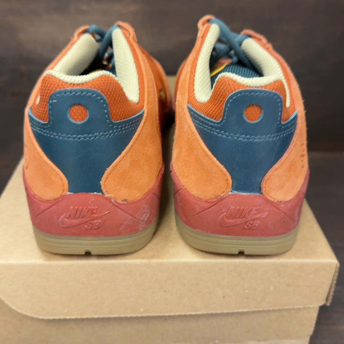 Nike SB Vertebrea Dark Russet Size 13 (Pre-Owned) - Image 5