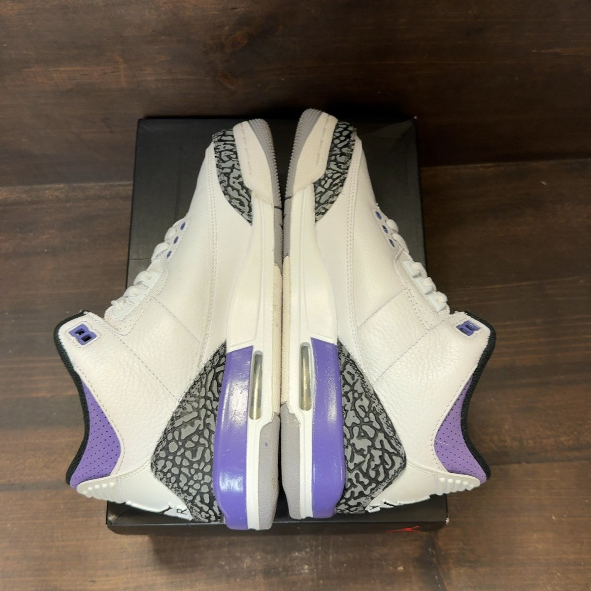 Jordan 3 Retro Dark Iris (GS) Size 7Y (Pre-Owned)