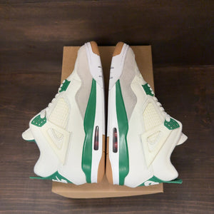 Jordan 4 Retro SB Pine Green Size 8.5 (Pre-Owned) - Image 6