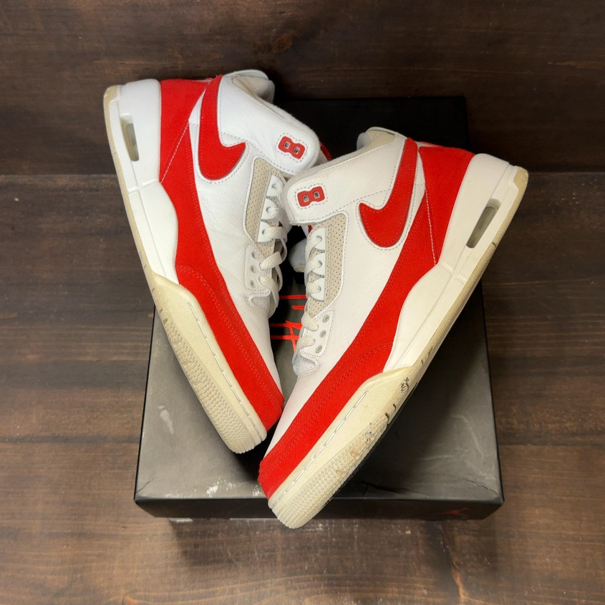 Jordan 3 Retro Tinker White University Red - Image 2