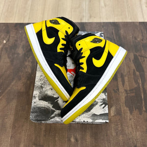 Jordan 1 Mid New Love (2025) - Image 1