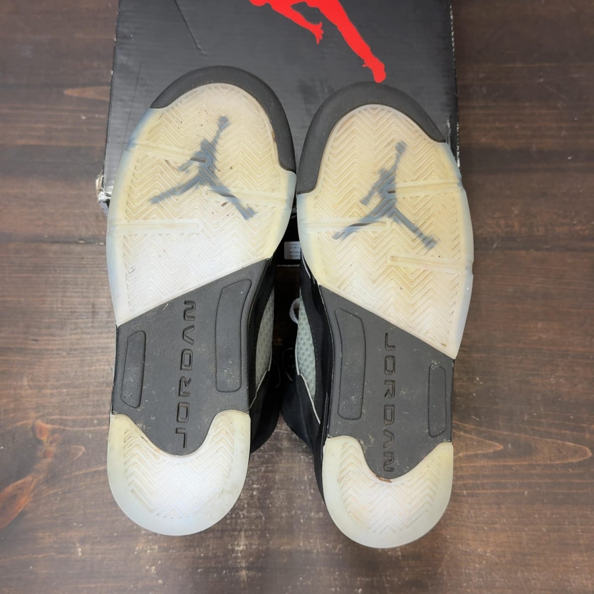 Jordan 5 Retro OG Black Metallic Reimagined (GS) Size 3.5Y (Pre-Owned) - aux