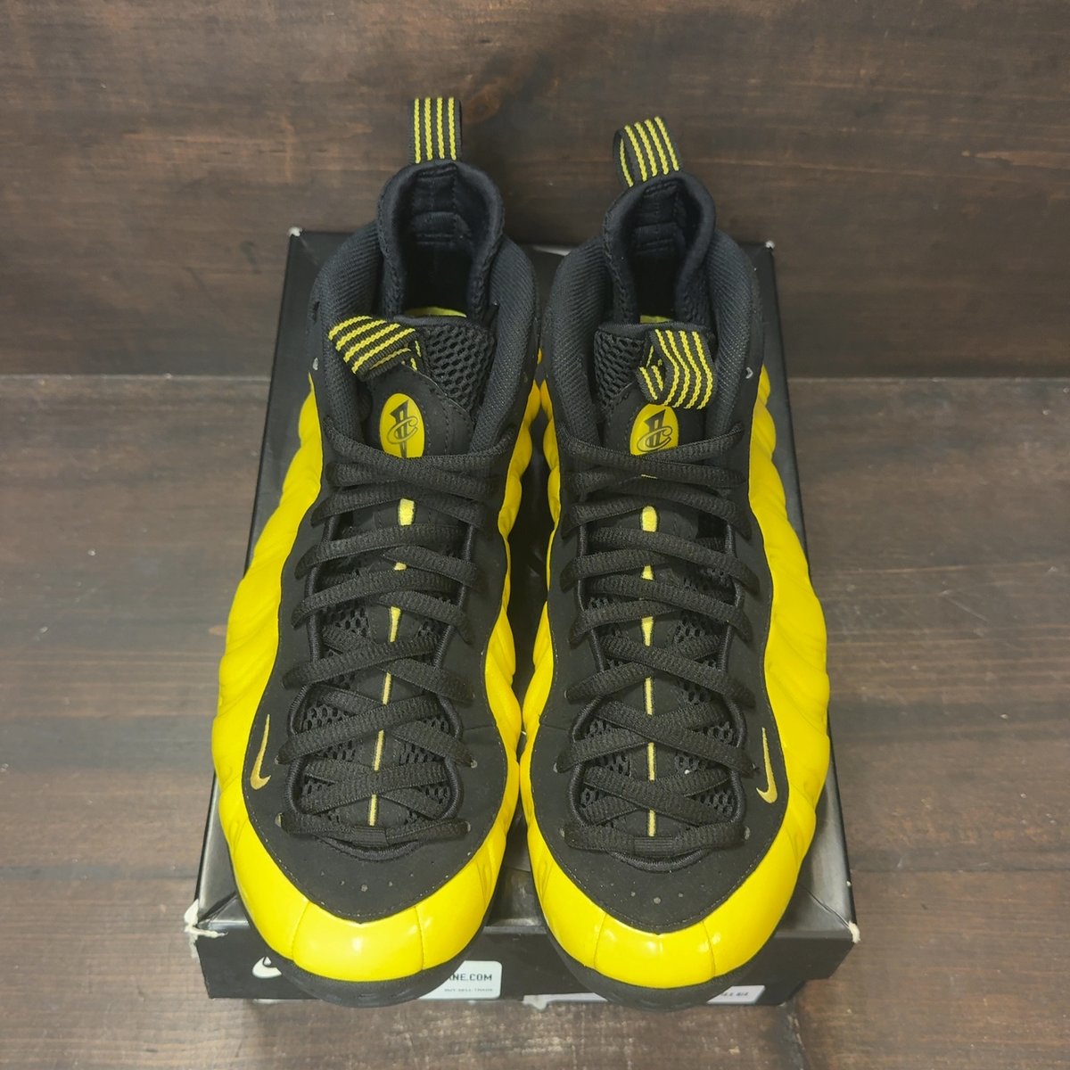 Nike Air Foamposite One Wu-Tang Optic Yellow Size 10 (Pre-Owned) - tag