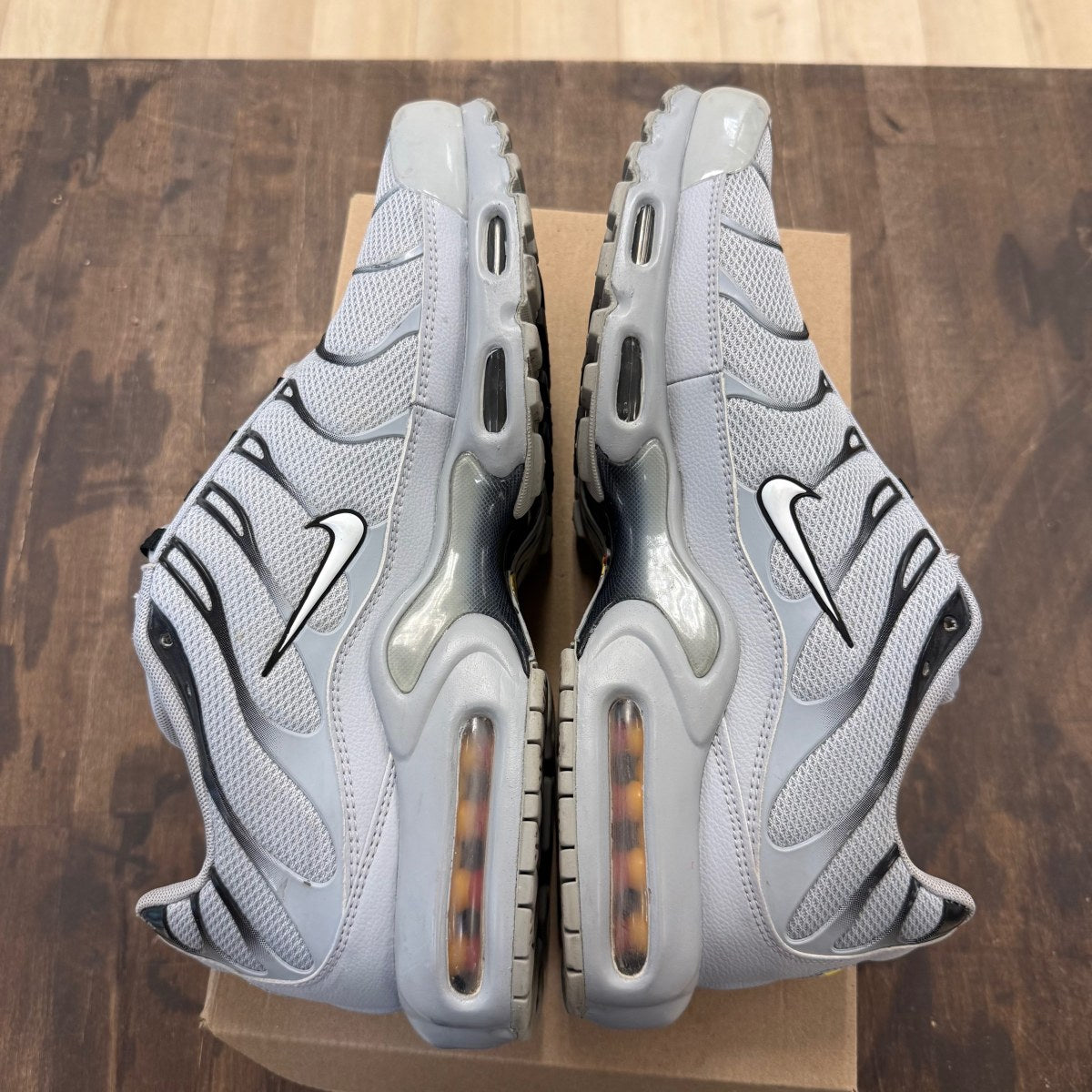 Nike Air Max Plus Wolf Grey Size 13 (Pre-Owned) - Image 5