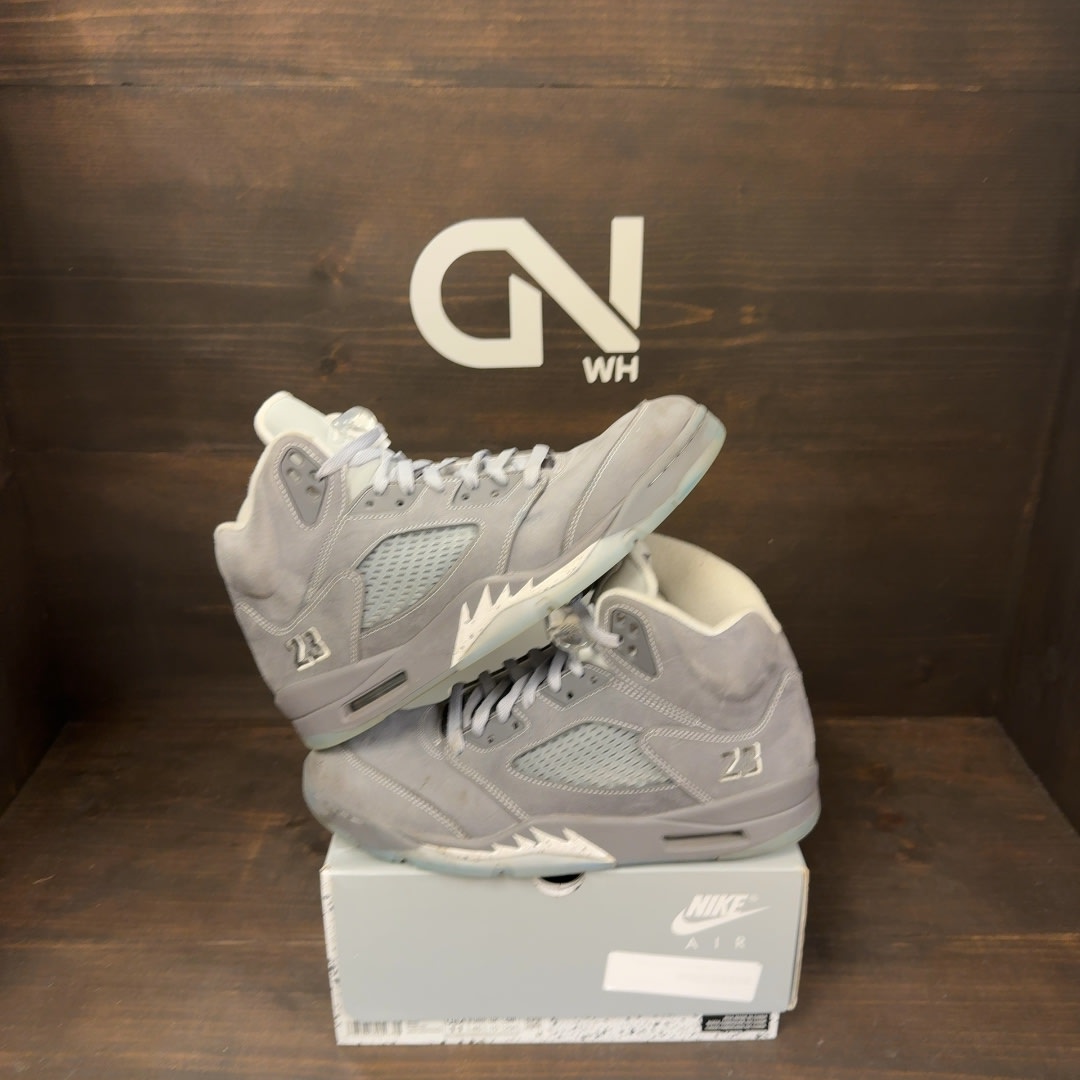 Jordan 5 Retro Wolf Grey (2026) Size 11 (Pre-Owned)