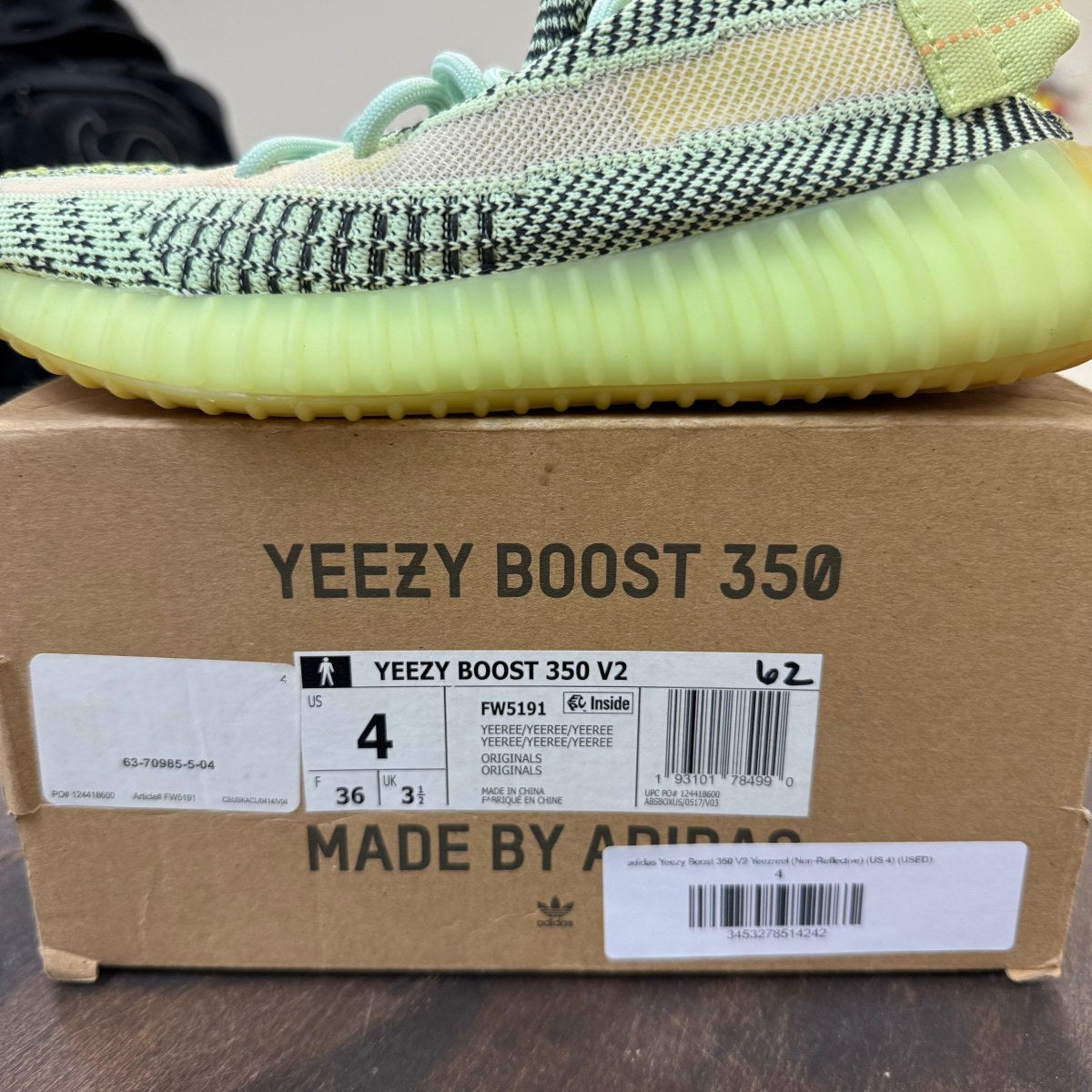 adidas Yeezy Boost 350 V2 Yeezreel (Non-Reflective) Size 4 (Pre-Owned) - Image 7