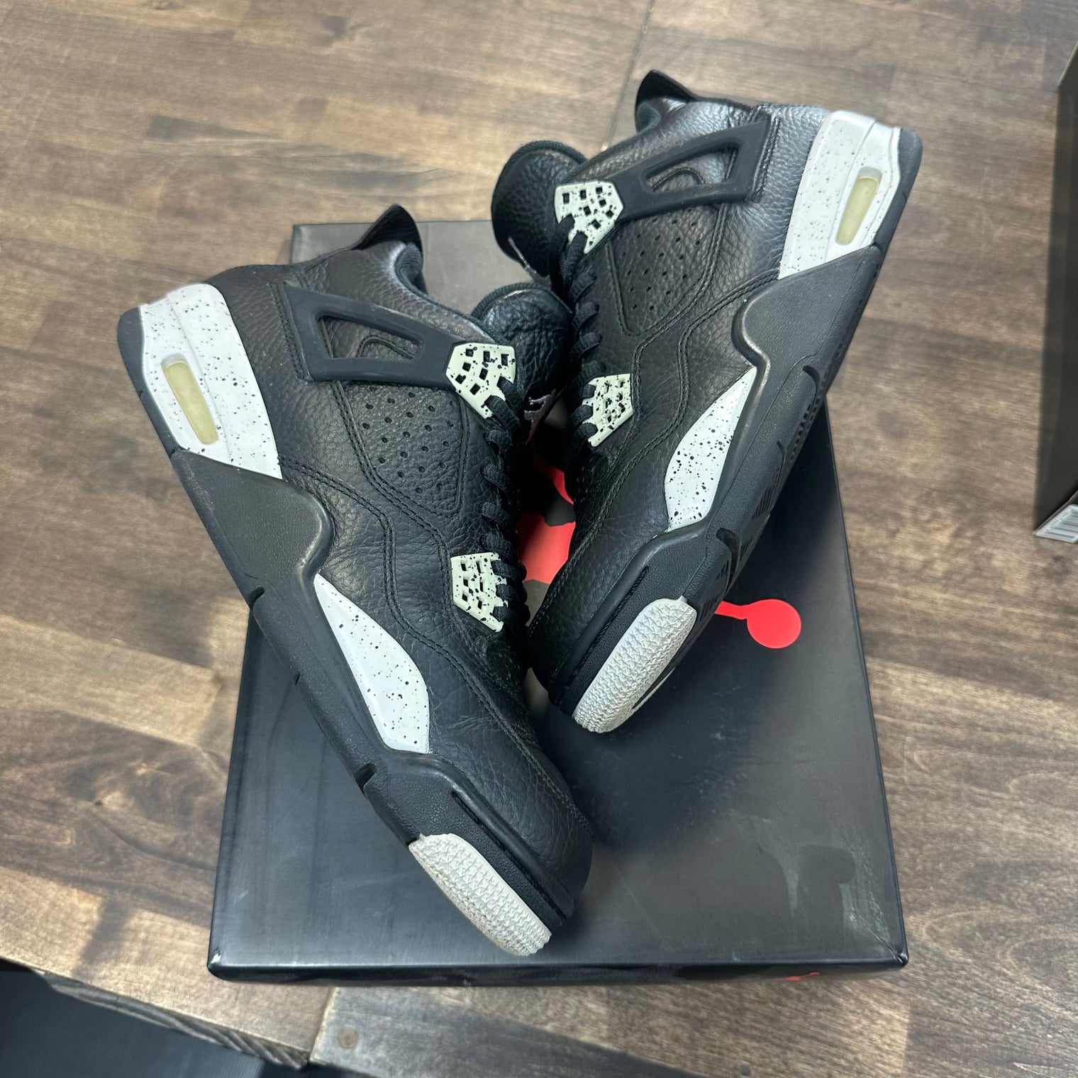Oreo Jordan 4 (2015) (USED)