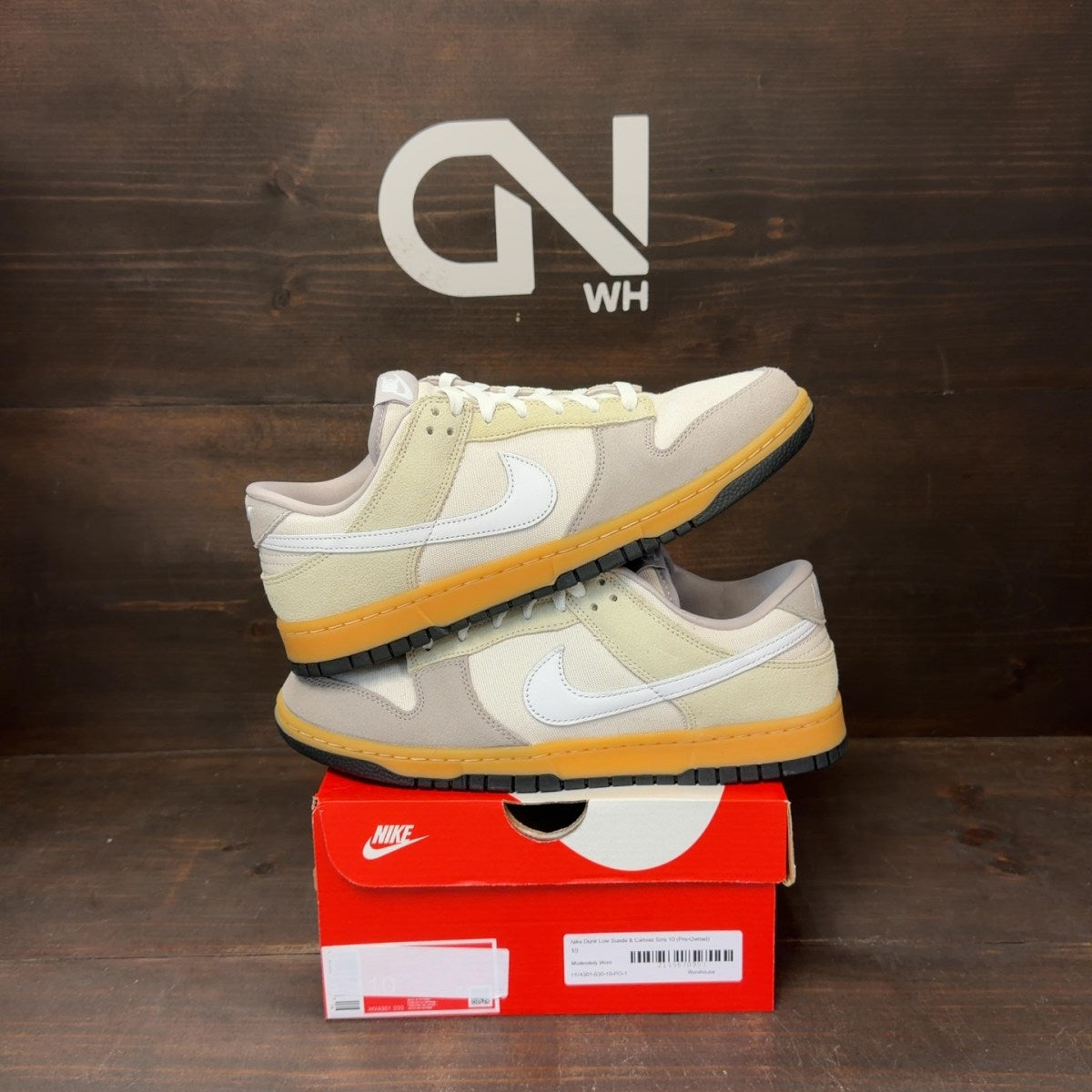 Nike Dunk Low Suede & Canvas Size 10 (Pre-Owned) - Image 1