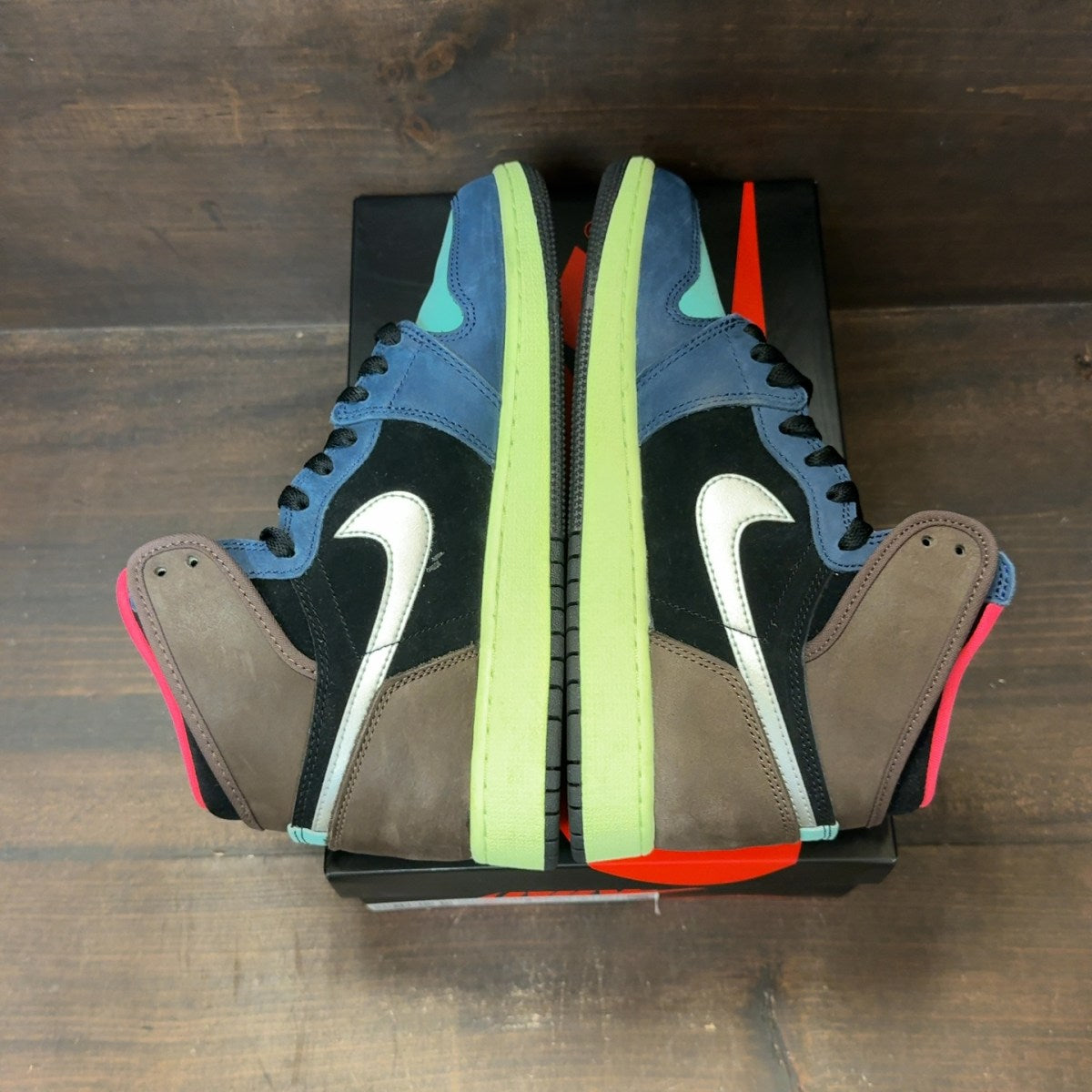 Jordan 1 Retro High Tokyo Bio Hack (GS) - Image 6