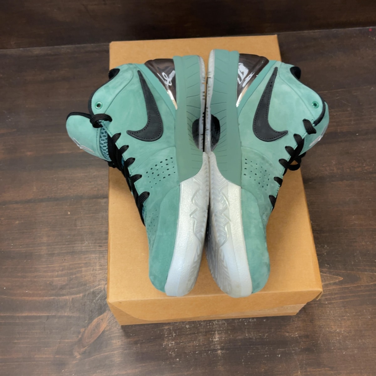 Nike Kobe 4 Protro Girl Dad Size 9.5 (Pre-Owned) - Image 4