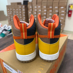 Nike Dunk High PRM Somos Familia - Image 5