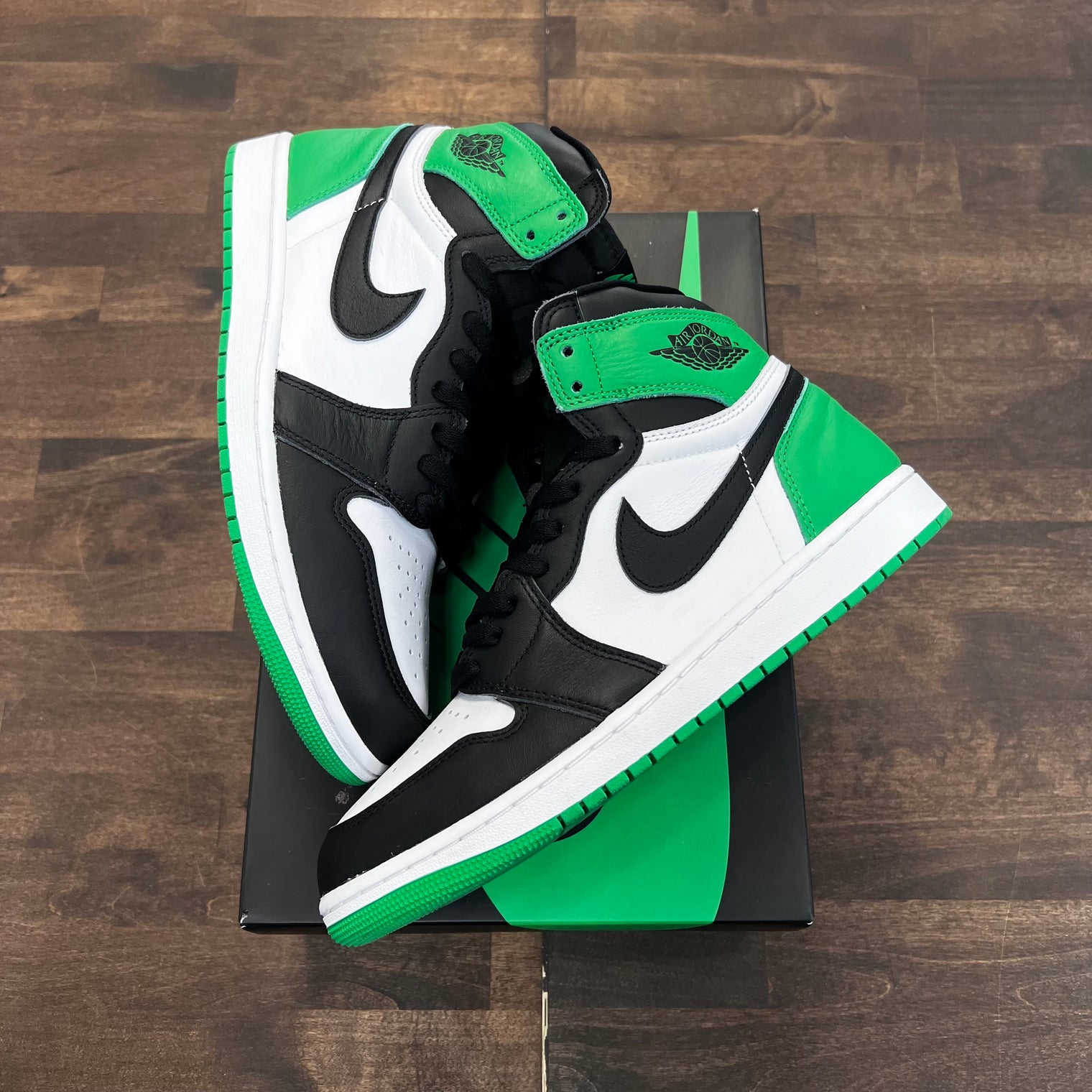 Lucky Green Jordan 1 High (USED)