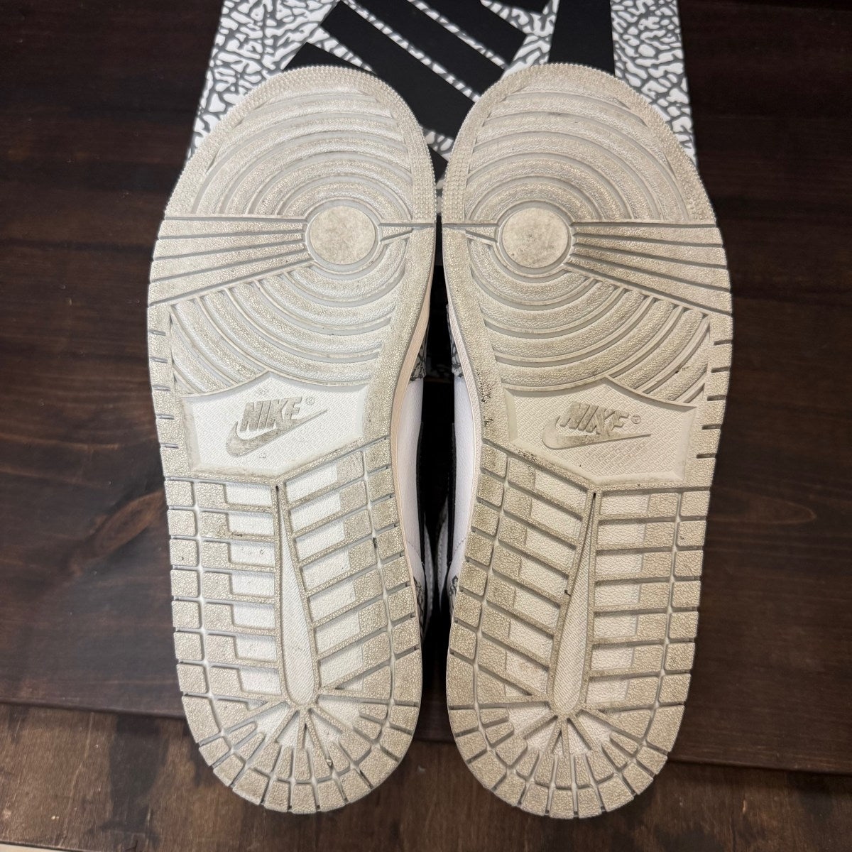 Jordan 1 Retro High OG White Cement - Image 5