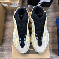 Yeezy Boost 700 V3 Azael (USED)