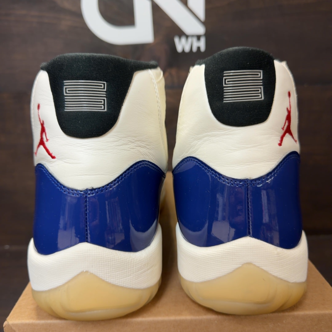 Jordan 11 Retro Rare Air Size 13 (Pre-Owned) - Image 4