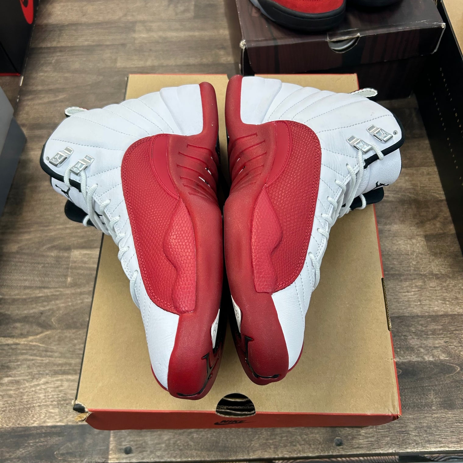 Cherry Jordan 12 (2023) (USED)