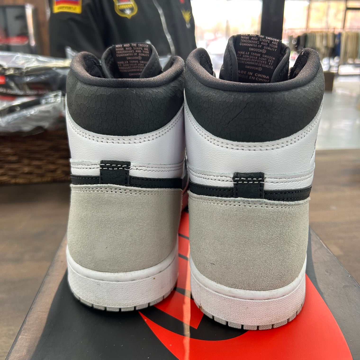 Bleached Coral Jordan 1 Retro High OG (USED)