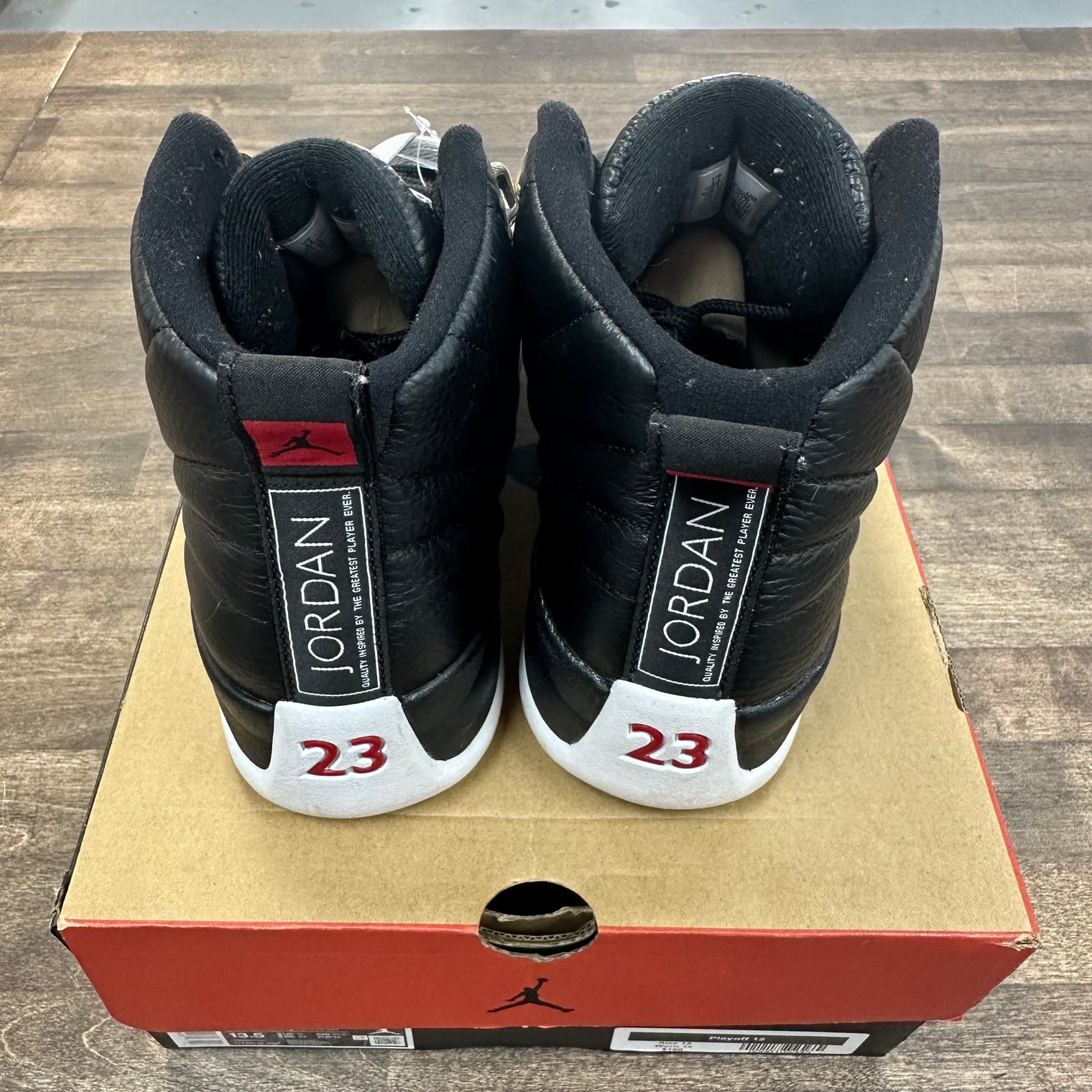 Playoff Jordan 12 Retro (USED)
