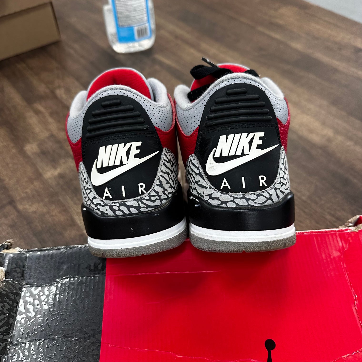 Unite Jordan 3 (USED)