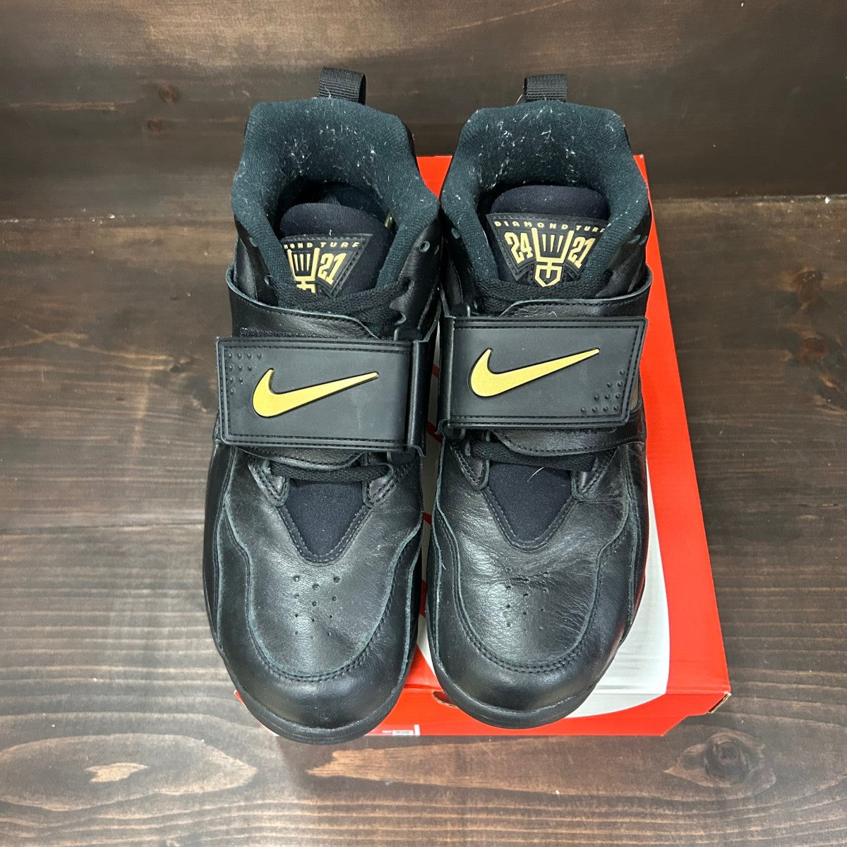 Nike Air Diamond Turf Signing Day - Image 3