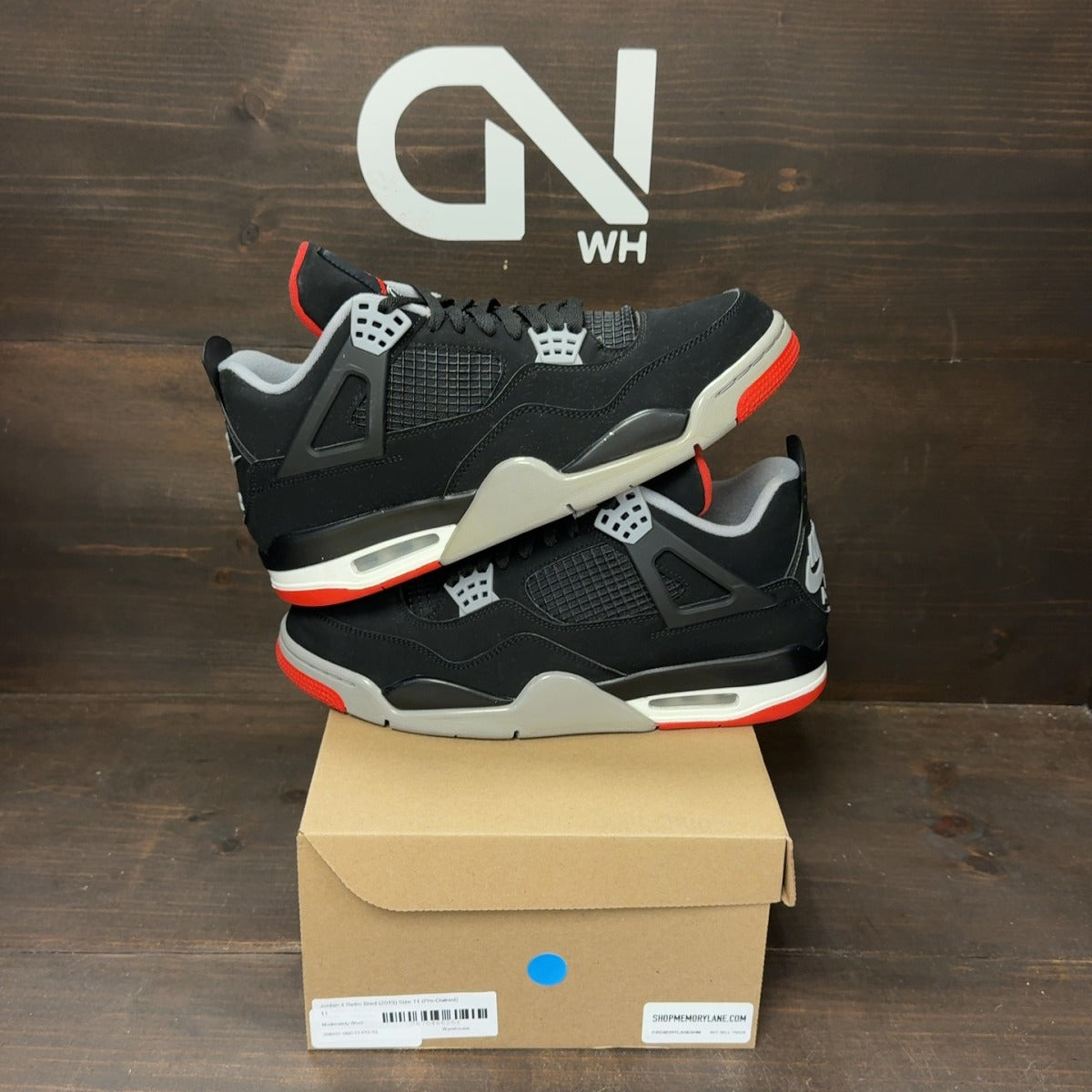 Jordan 4 Retro Bred (2019) Size 11 (Pre-Owned) - Image 1