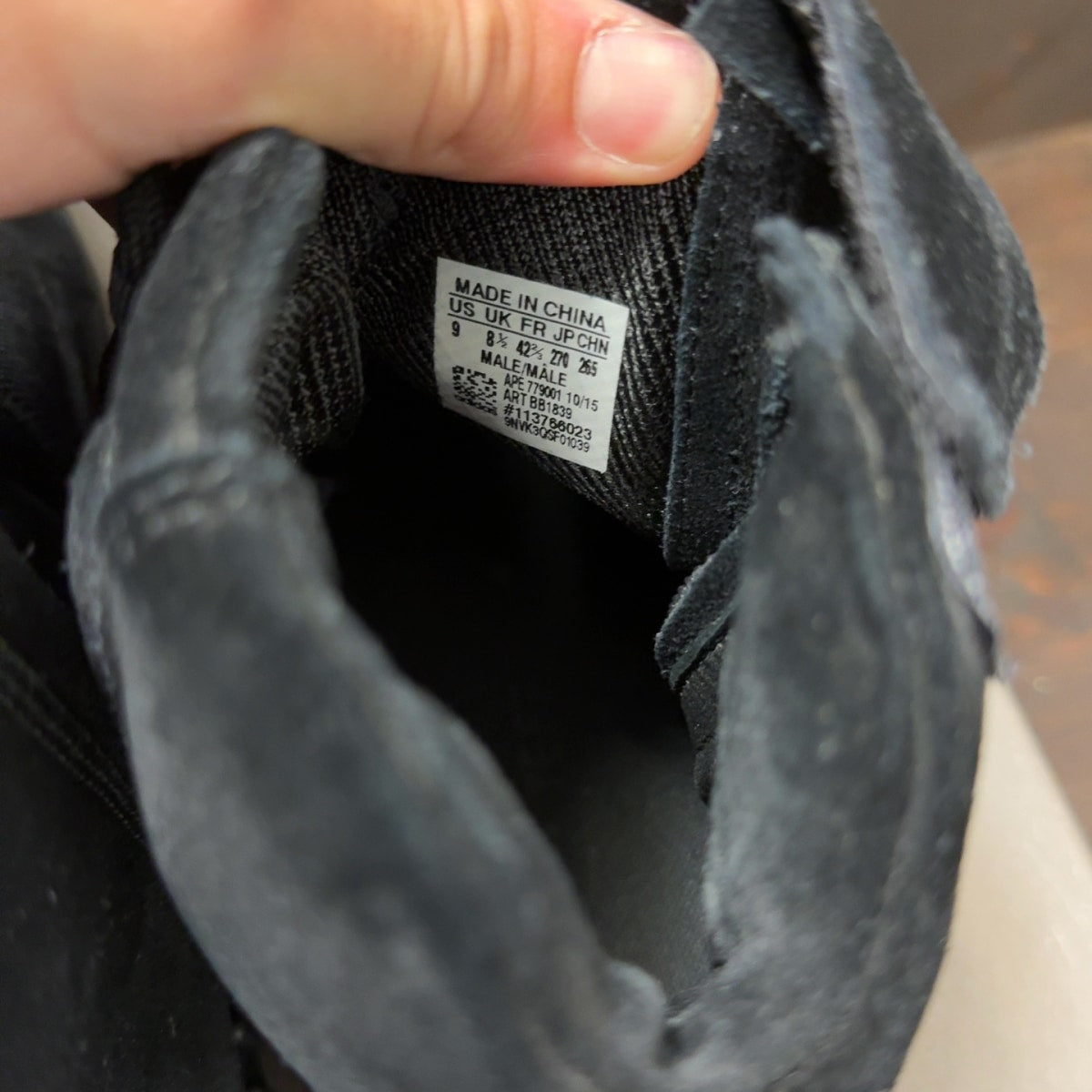 adidas Yeezy Boost 750 Triple Black - Image 7