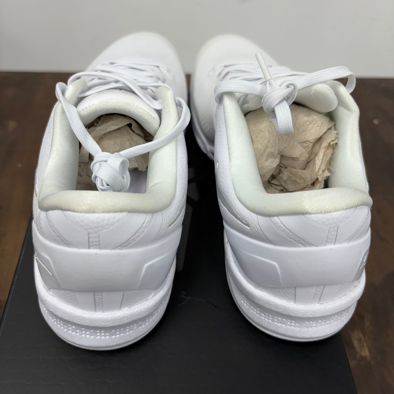 Halo Kobe 8 Protro (Lightly Worn)