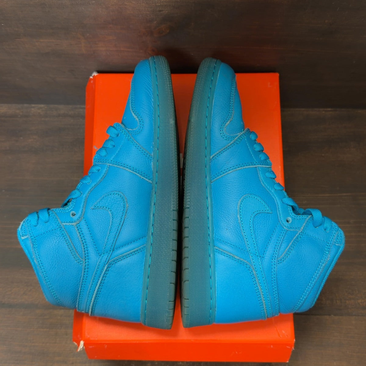 Jordan 1 Retro High Gatorade Blue Lagoon (GS) - Image 5