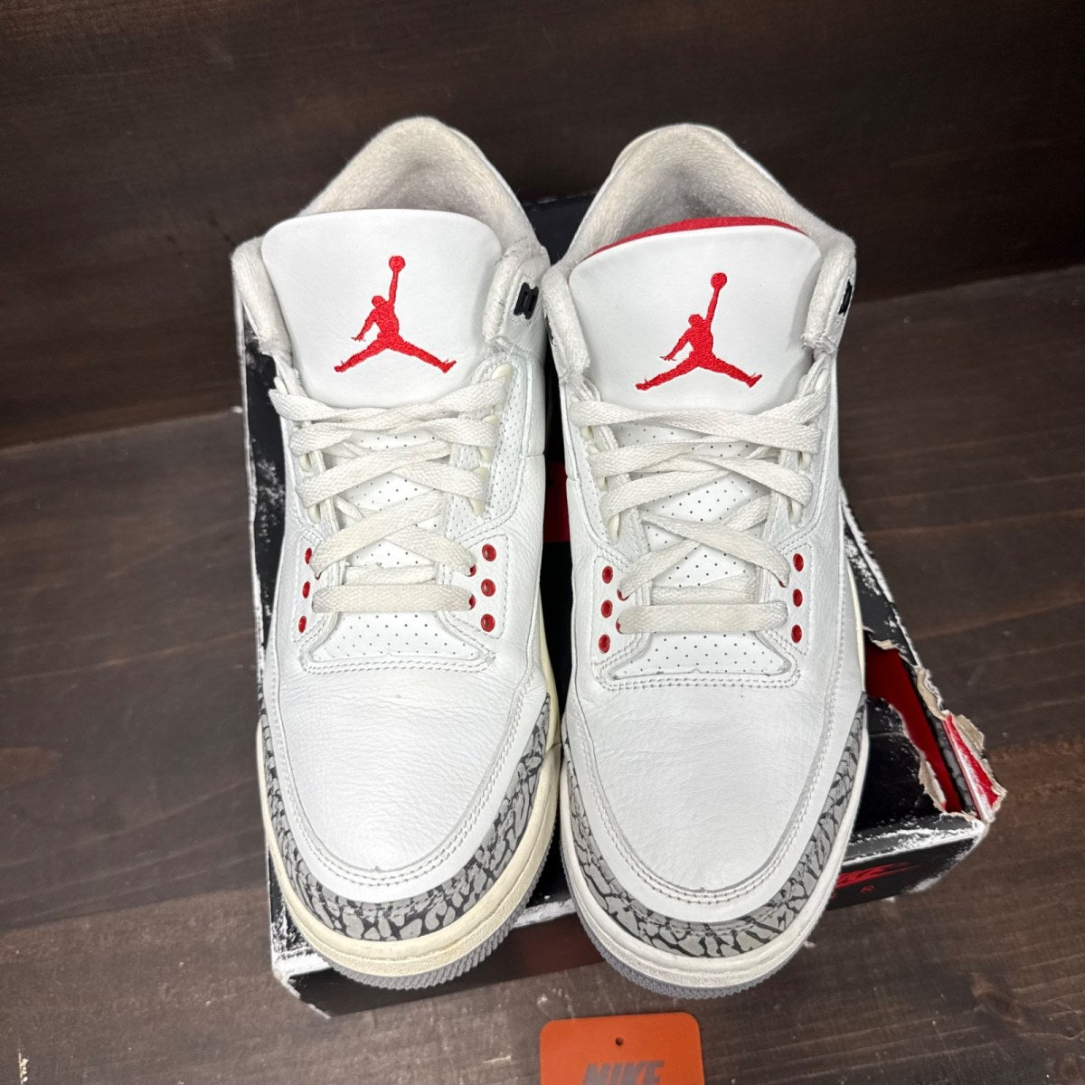 Jordan 3 Retro White Cement Reimagined Size 9.5 (Pre-Owned)