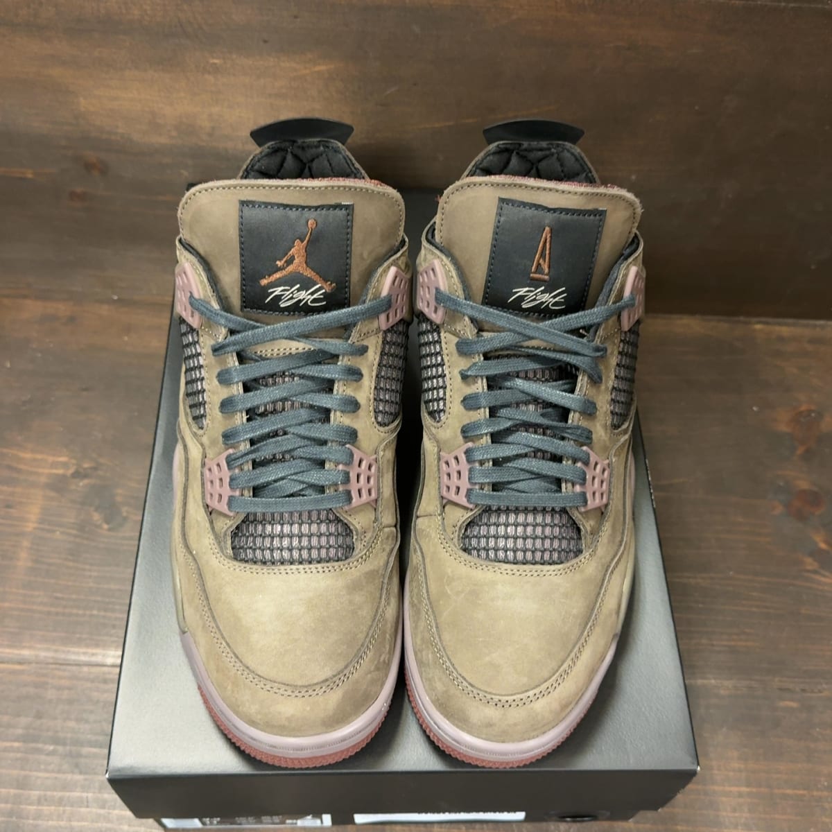 Jordan 4 Retro SP A Ma Maniére Dark Mocha Size 9.5 (Pre-Owned) - tag