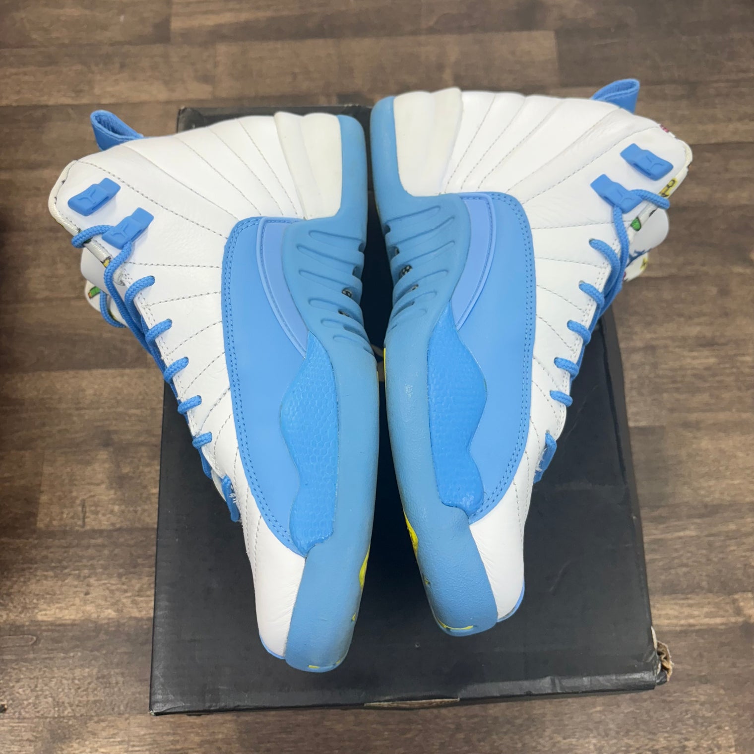 Emoji Jordan 12 (GS) (USED)