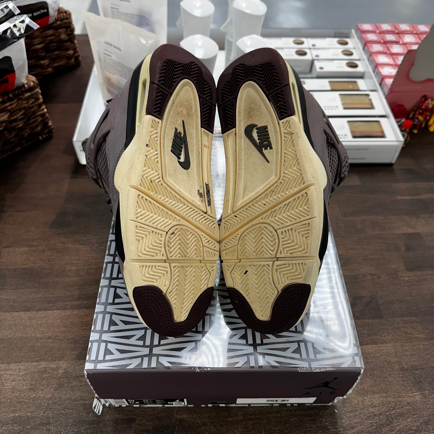 Violet Ore A Ma Maniere Jordan 4 (USED)