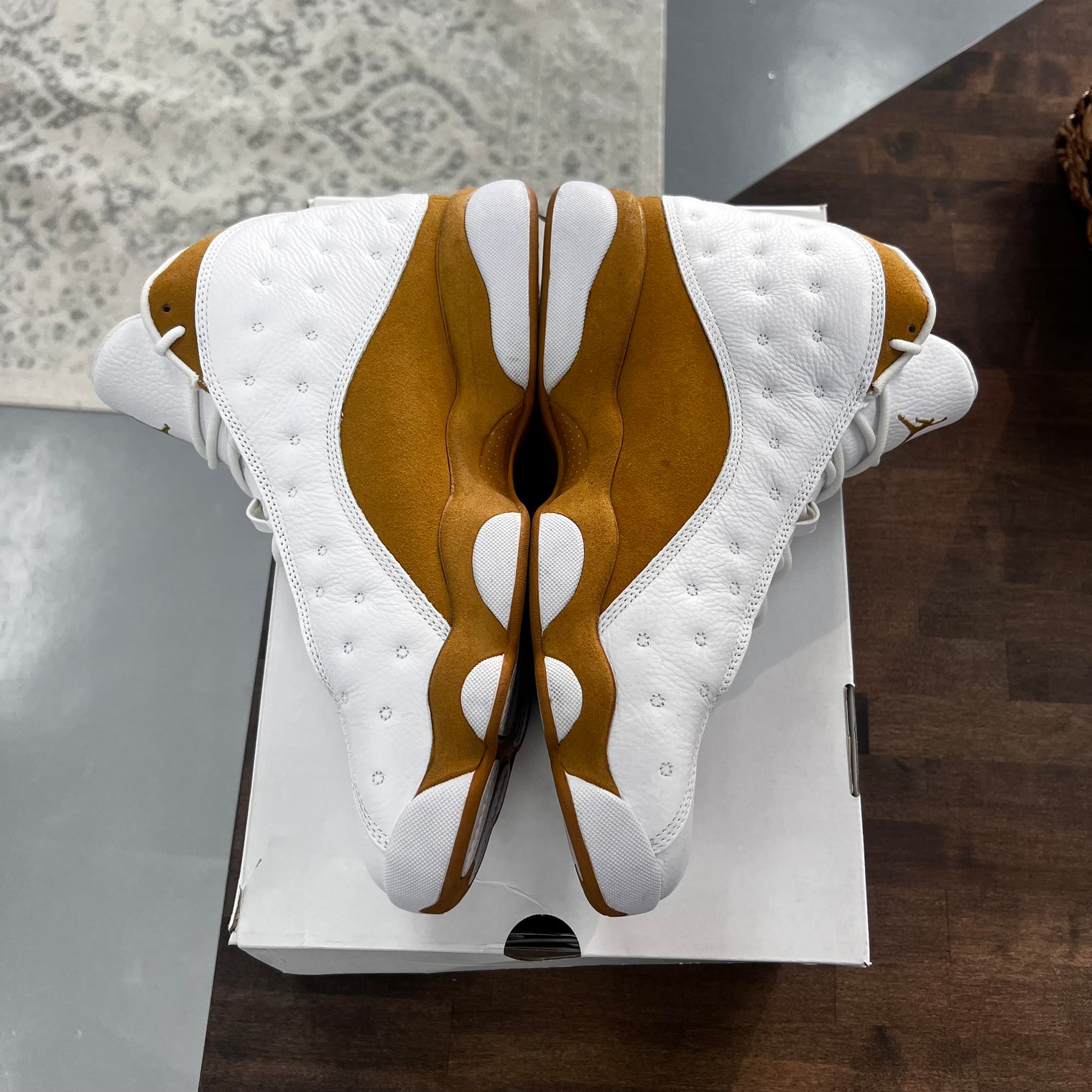 Wheat Jordan 13 (2023) (USED)